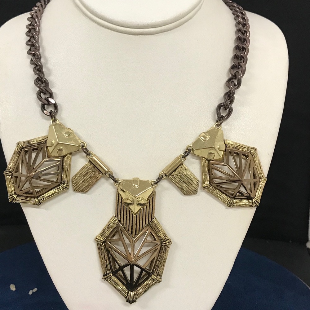 Bronze Tone Necklace Set